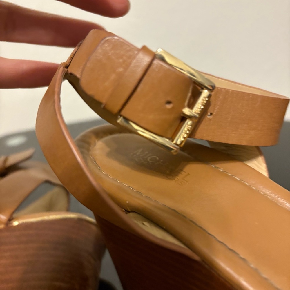 MICHAEL Michael Kors Abbott platform wedge sandals - Picture 7 of 11